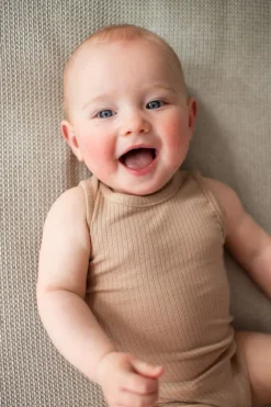 Clearance Baby body | Ribbed light brown | Rompers