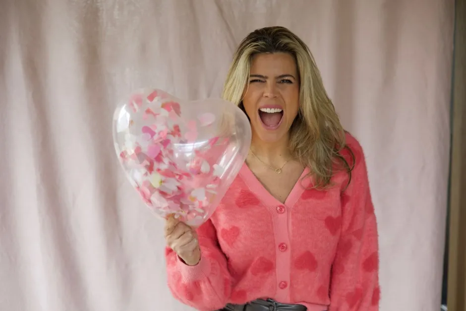 Outlet Cardigan Lovefest | Lipstick | DAMES Vesten|Vesten & Truien