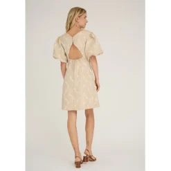 New Dress Aria | Sand | DAMES Jurken