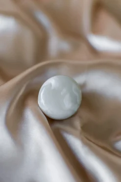 New Kastknop marmer | Creme DAMES Babykamer|Vloerkleden