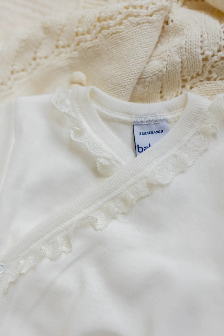 Hot Romper | Kanten overslag | Babidu Rompers