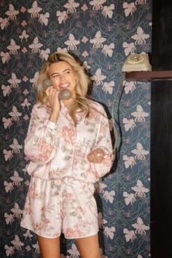 Clearance Short She Is All That | Pink sequin bouquet | DAMES Co-ords|Shorts