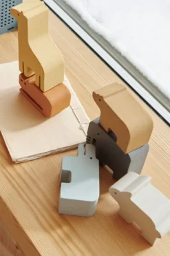 Stackable animals Thorkild | Blue multi mix | Educatief Speelgoed|Open Ended Speelgoed