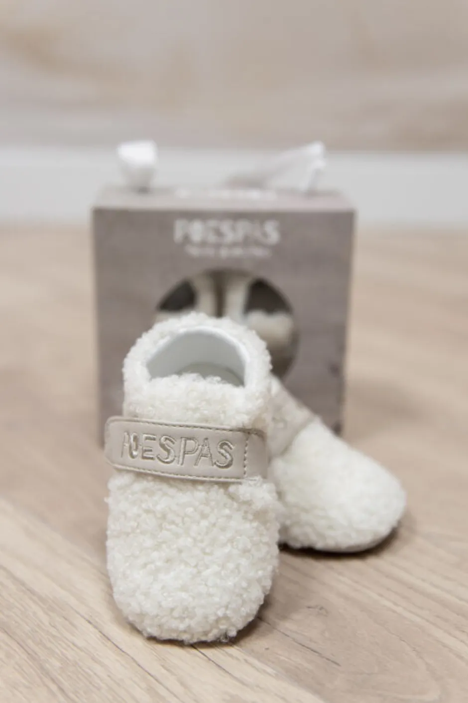 Teddy pantoffels | Vegan leather & klittenband Schoenen & Slofjes