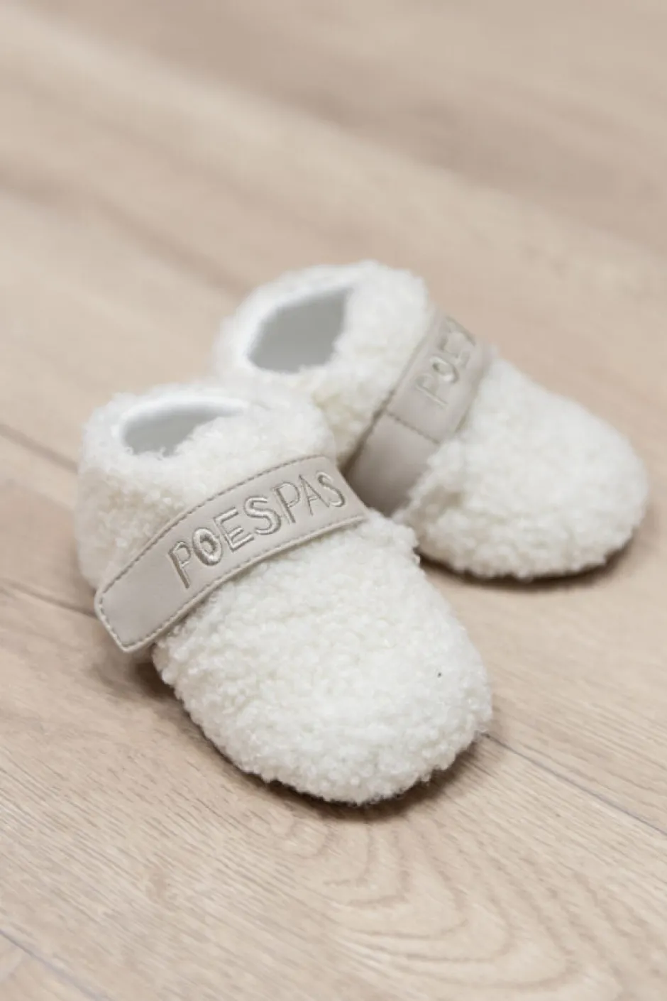 Teddy pantoffels | Vegan leather & klittenband Schoenen & Slofjes